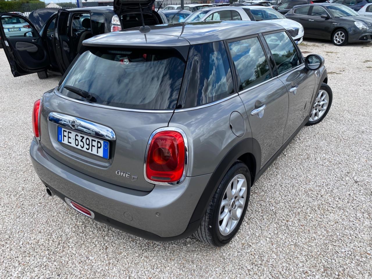 Mini Mini 1.5 One D Business