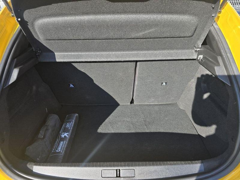 Peugeot 208 Allure Pack 100 S/S