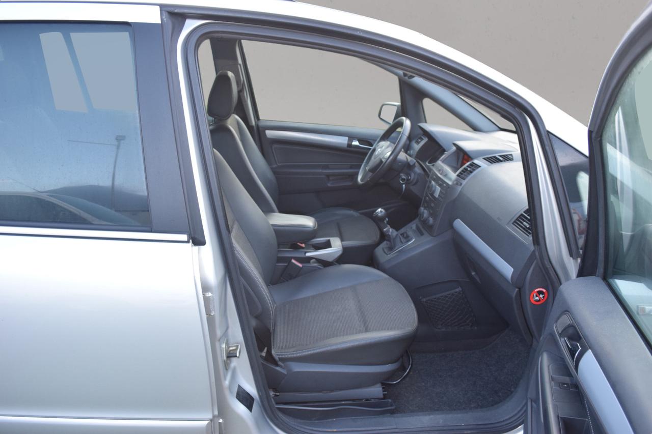Opel Zafira 1.9 cdti Cosmo 120cv