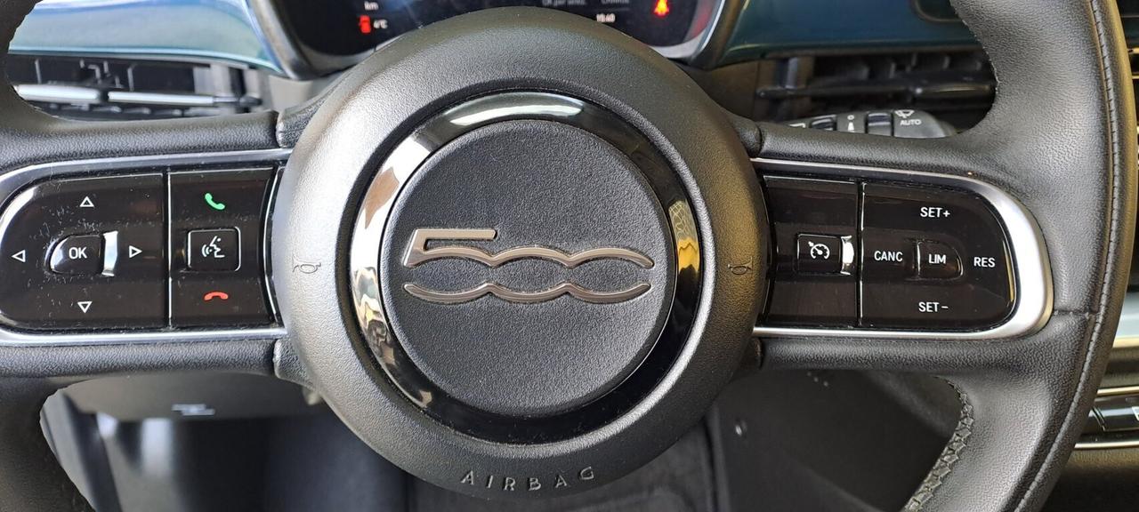 Fiat 500e BUSINESS OPENING EDITION - 100% ELETTRICA -43 KW- KM. 15000 AUTO PER NEOPATENTATI