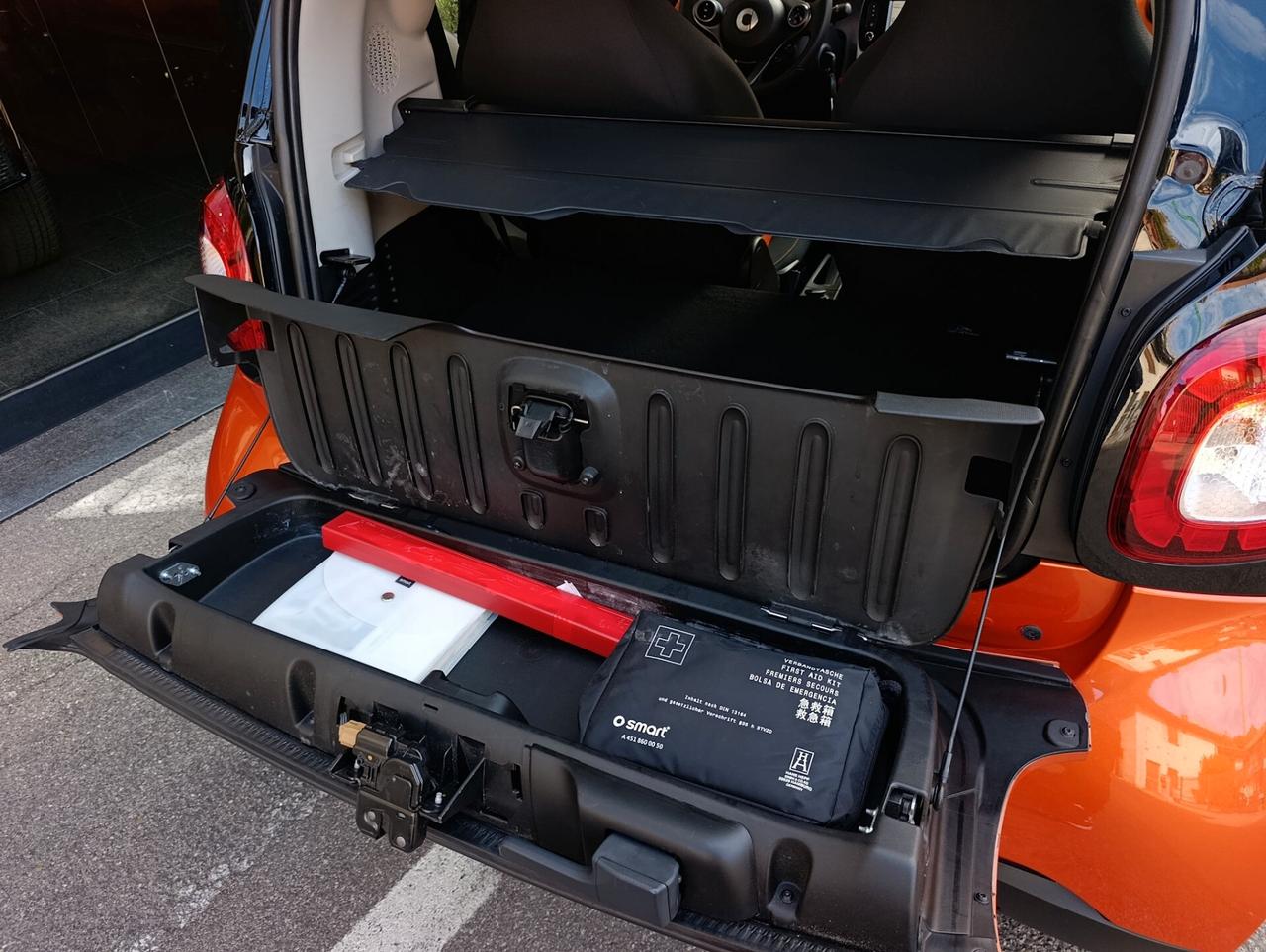 Smart ForTwo 70 1.0 twinamic Passion km 41,772 certificati