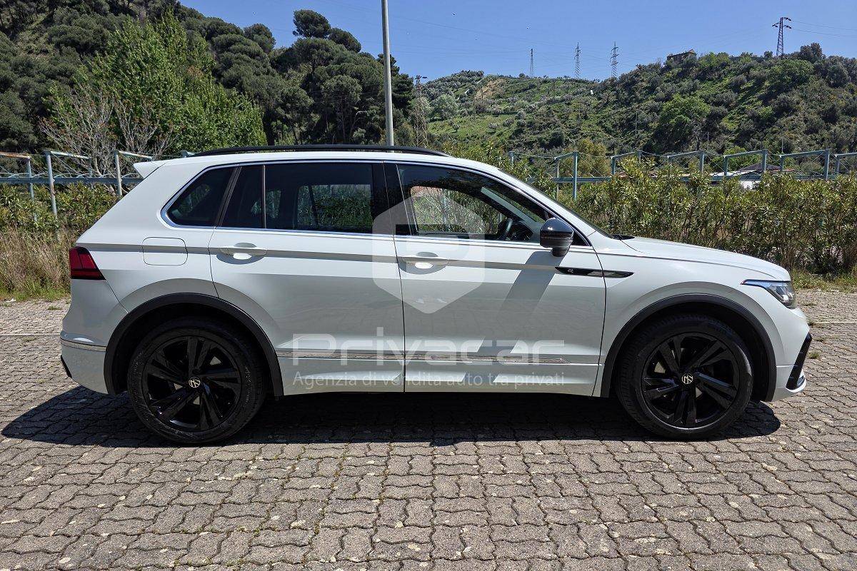 VOLKSWAGEN Tiguan 2.0 TDI 150 CV SCR DSG R-Line