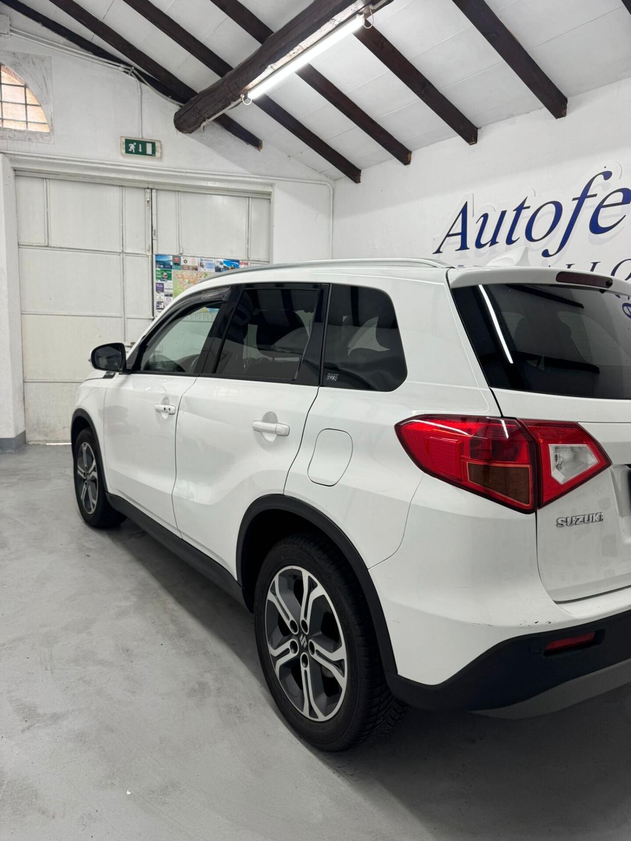 Suzuki Vitara 1.6 VVT A/T V-Top BENZ/GPL