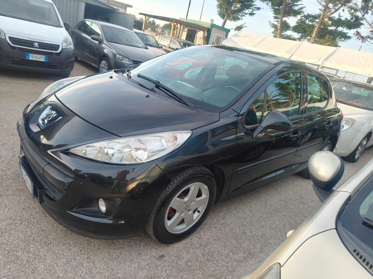 Peugeot 207 1.4 8V 75CV 5p. Energie