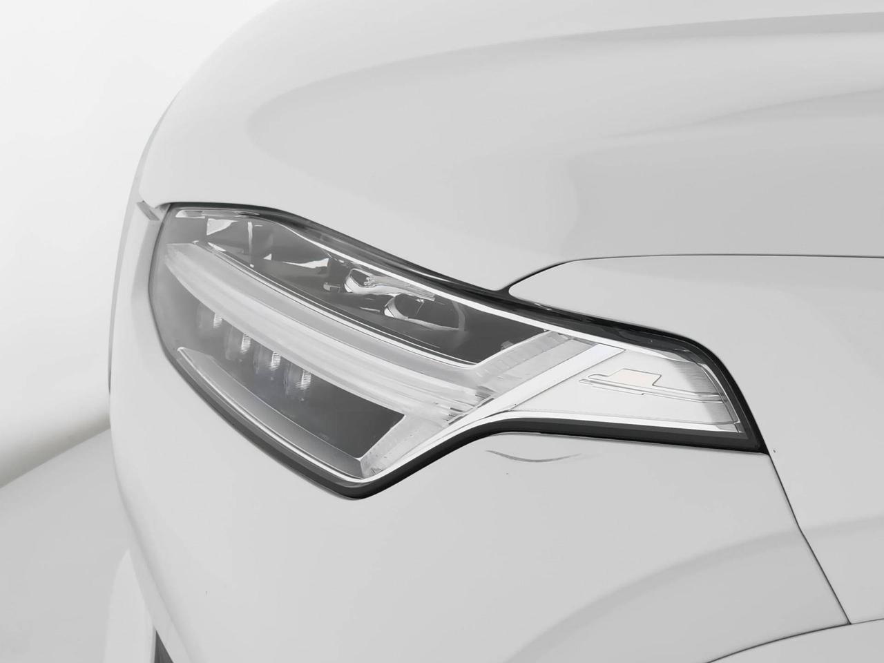 Volvo XC90 2.0 b5 Momentum Pro awd