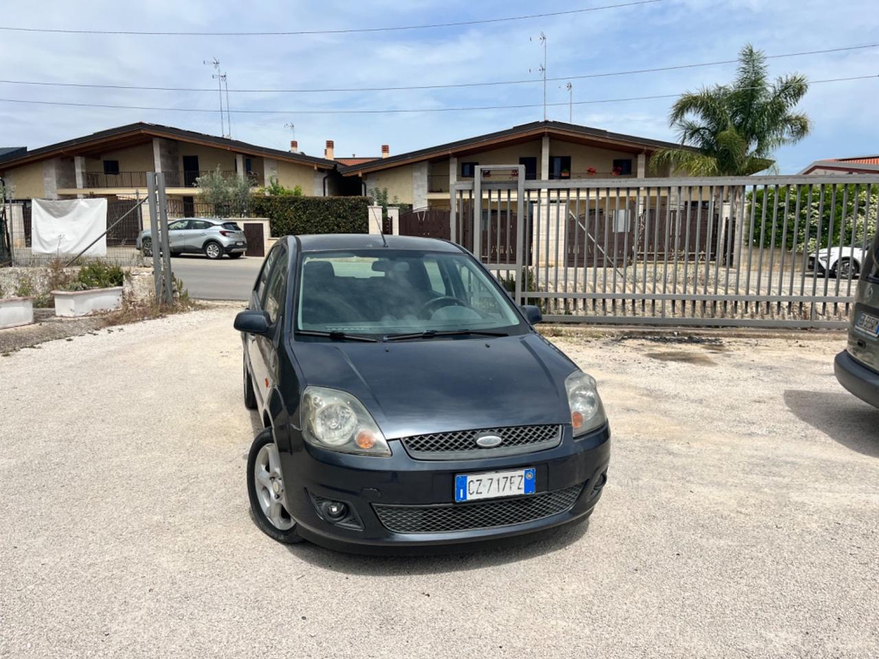 Ford Fiesta 1.4 TDCi 5p. Ghia