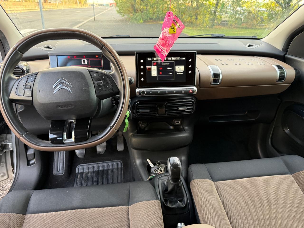 Citroen C4 Cactus BlueHDi 100 Shine