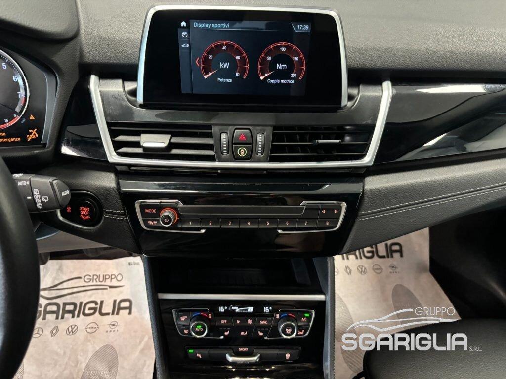 BMW 216 i Gran Tourer Advantage Full Optional