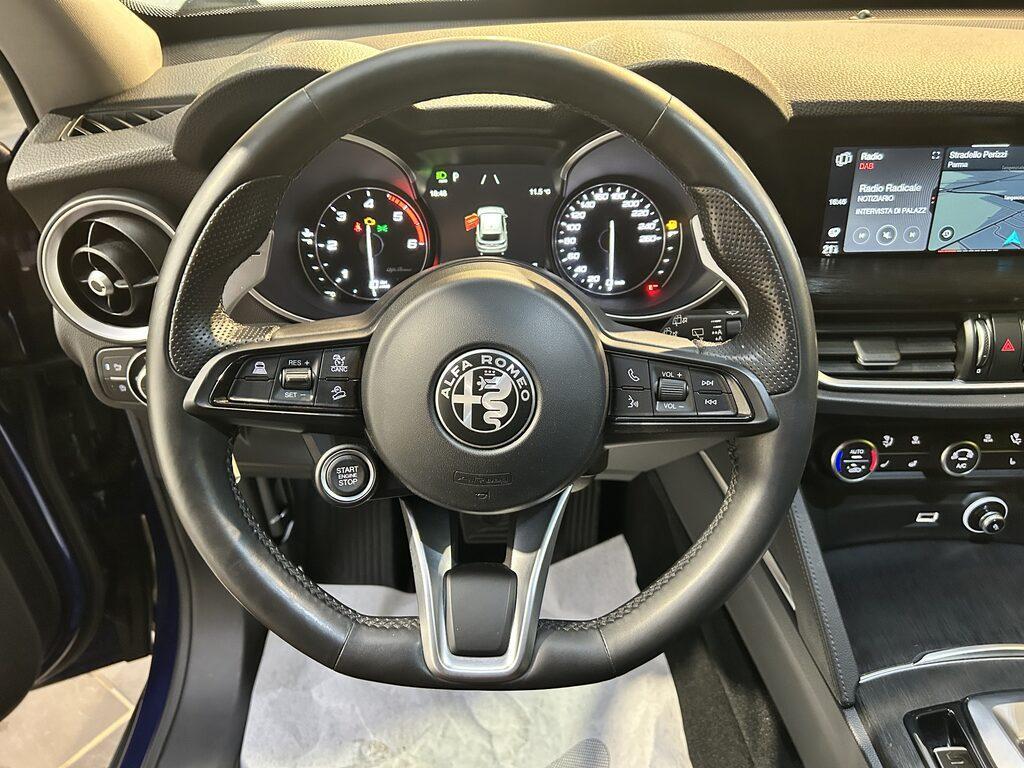 Alfa Romeo Stelvio 2.2 Turbo Business Q4 AT8