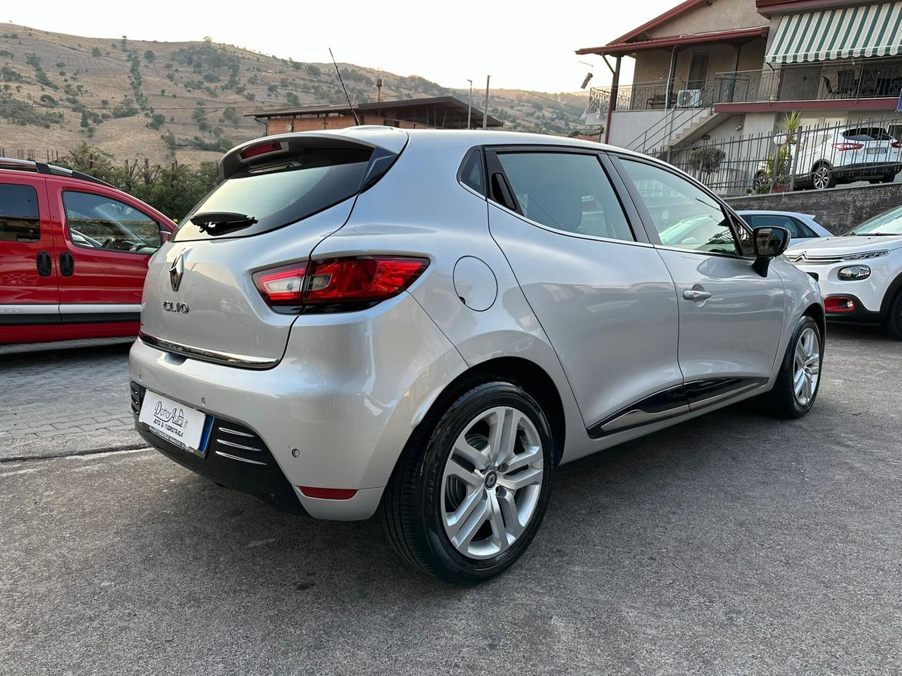 Renault Clio dCi 8V 75CV Start&Stop 5 porte Energy Zen