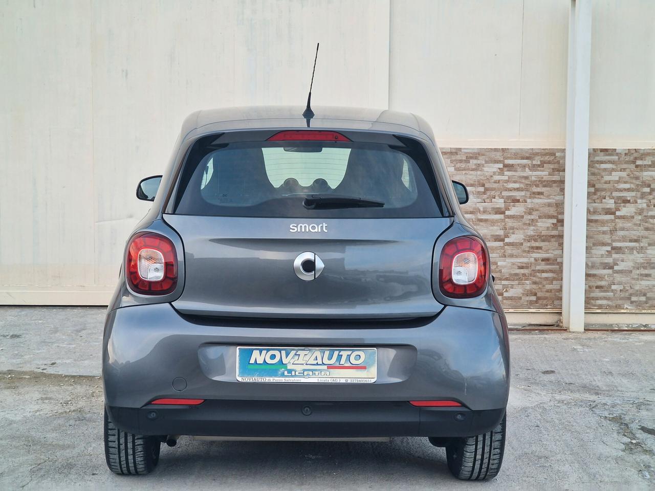 Smart ForFour 900cc 90cv