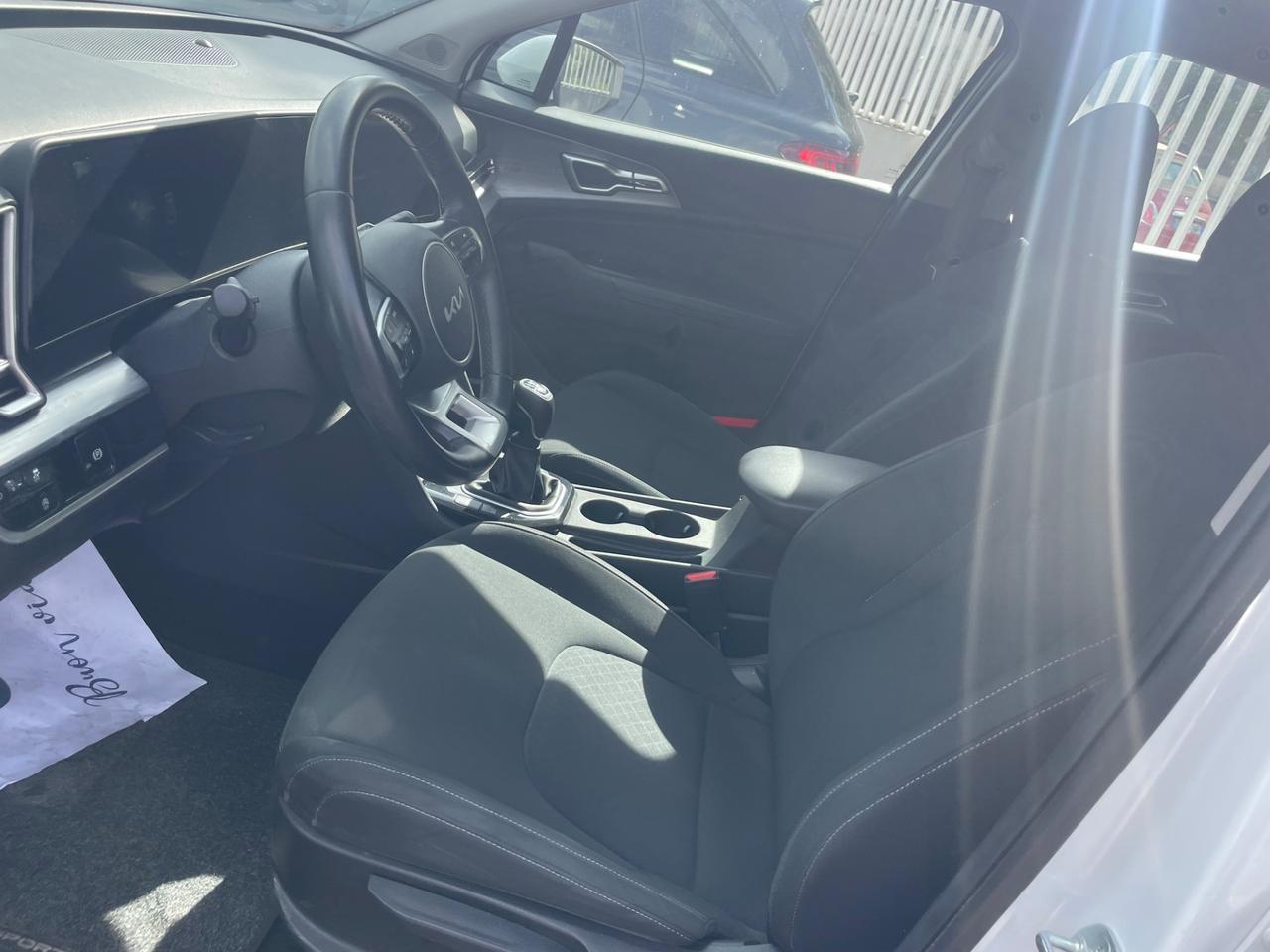 Kia Sportage 1.6 CRDi MHEV Business