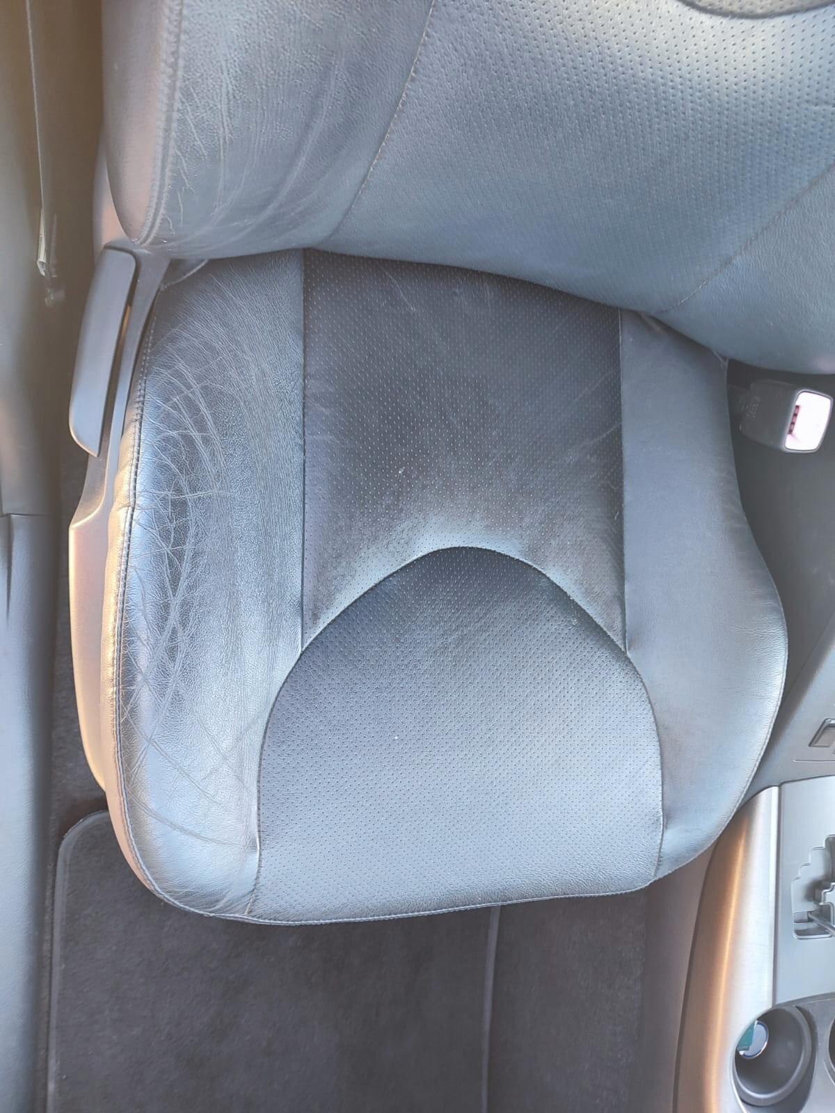 Toyota RAV 4 RAV4 2.2 D-4D 150 CV DPF Luxury