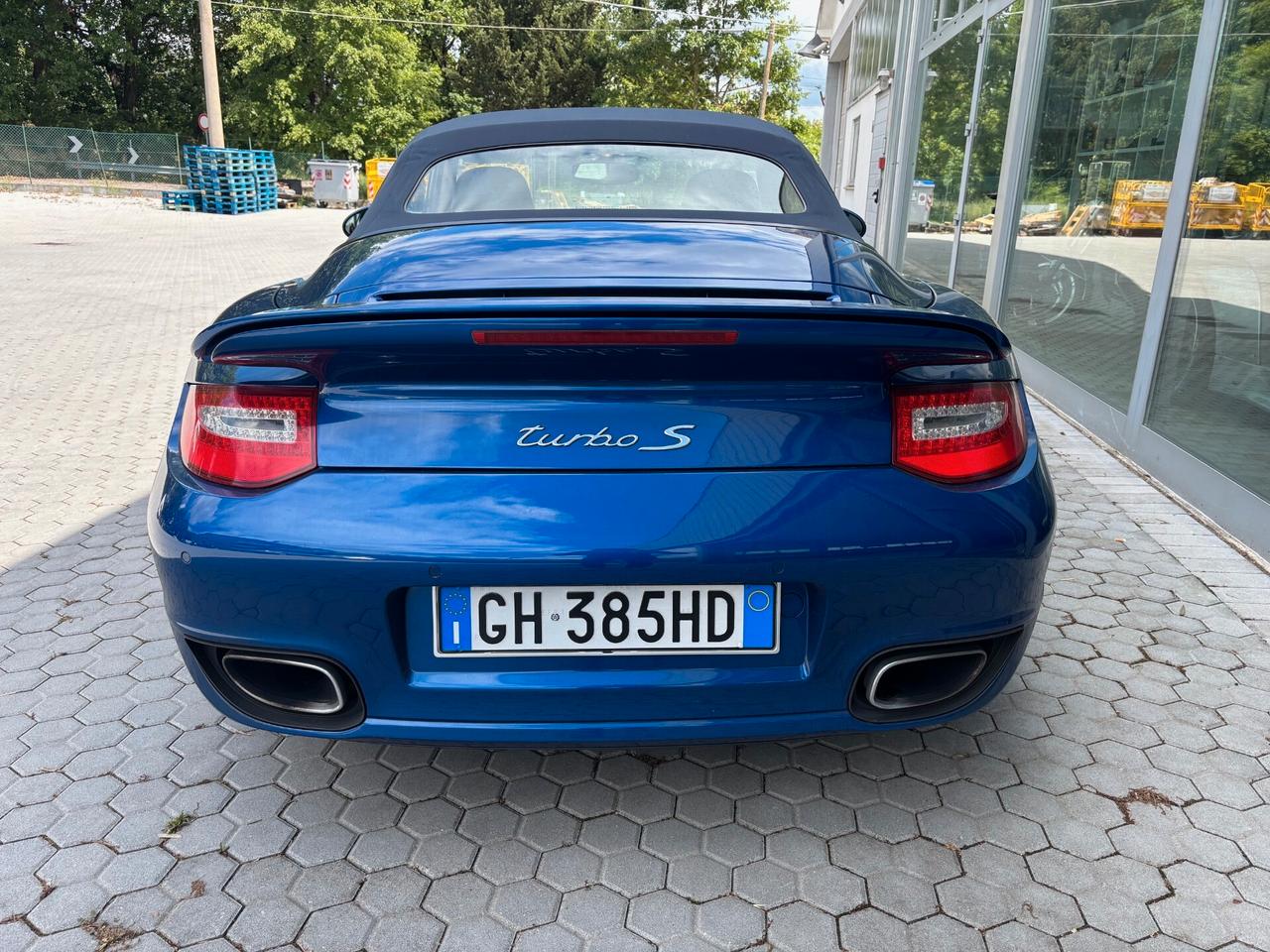 Porsche 911 Turbo S cabrio