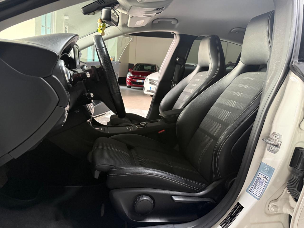 Mercedes-benz CLA 200 d S.W. Automatic Premium