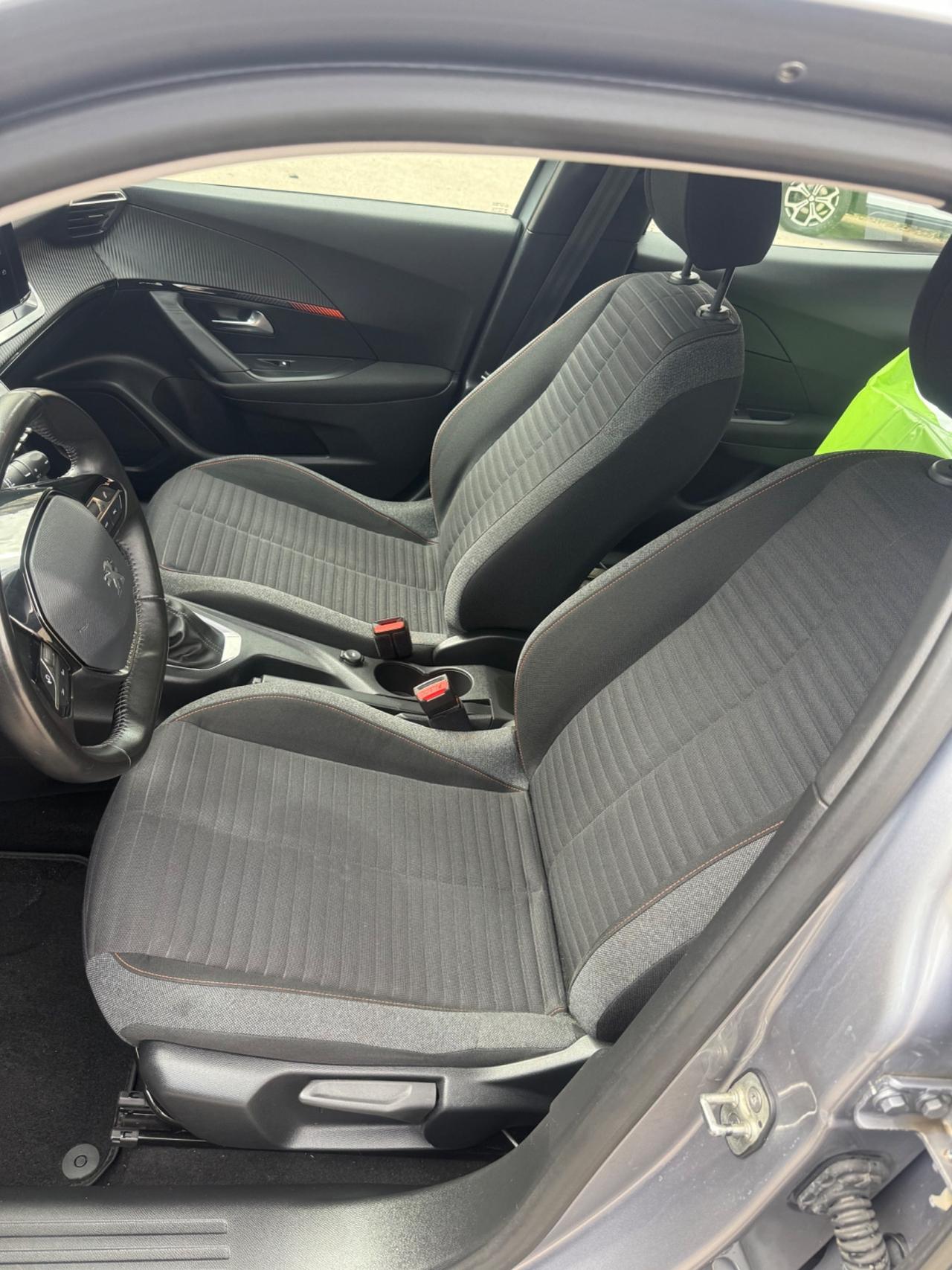 Peugeot 2008 PureTech 130 S&S Navi Pack