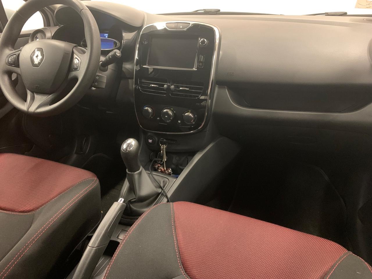 Renault Clio 1.2 75CV 5 porte Wave