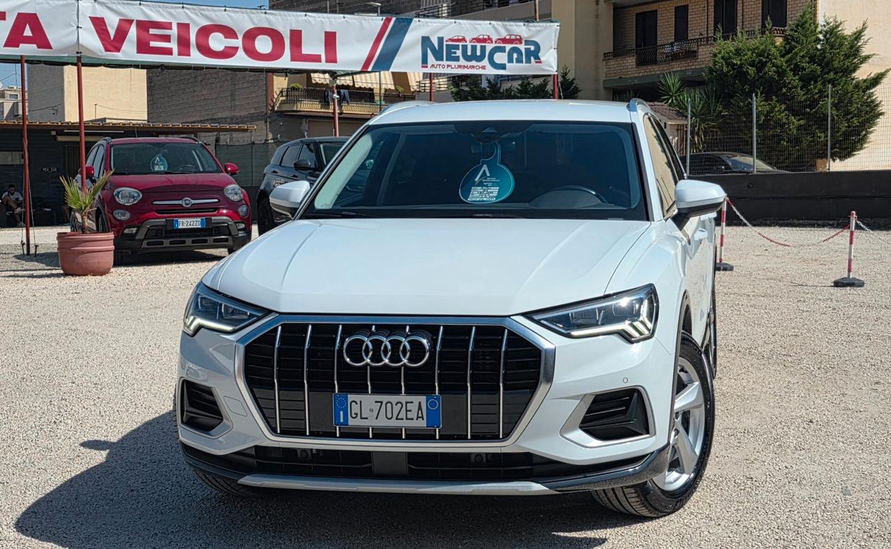Audi Q3 2.0 TDI 150cv - S-TRONIC VIRTUAL COCKPIT