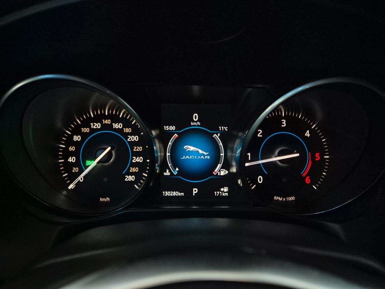 Jaguar XF R sport AWD 2.0d 179cv Automatica Navi Finanziabile