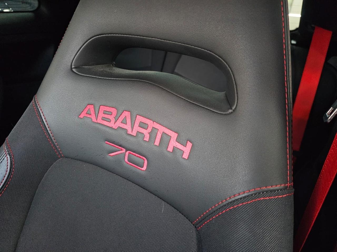 Abarth 595 1.4 Turbo T-Jet 180 CV Esseesse