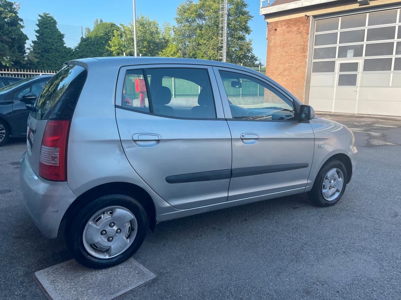 Kia Picanto 1.0 Benzina