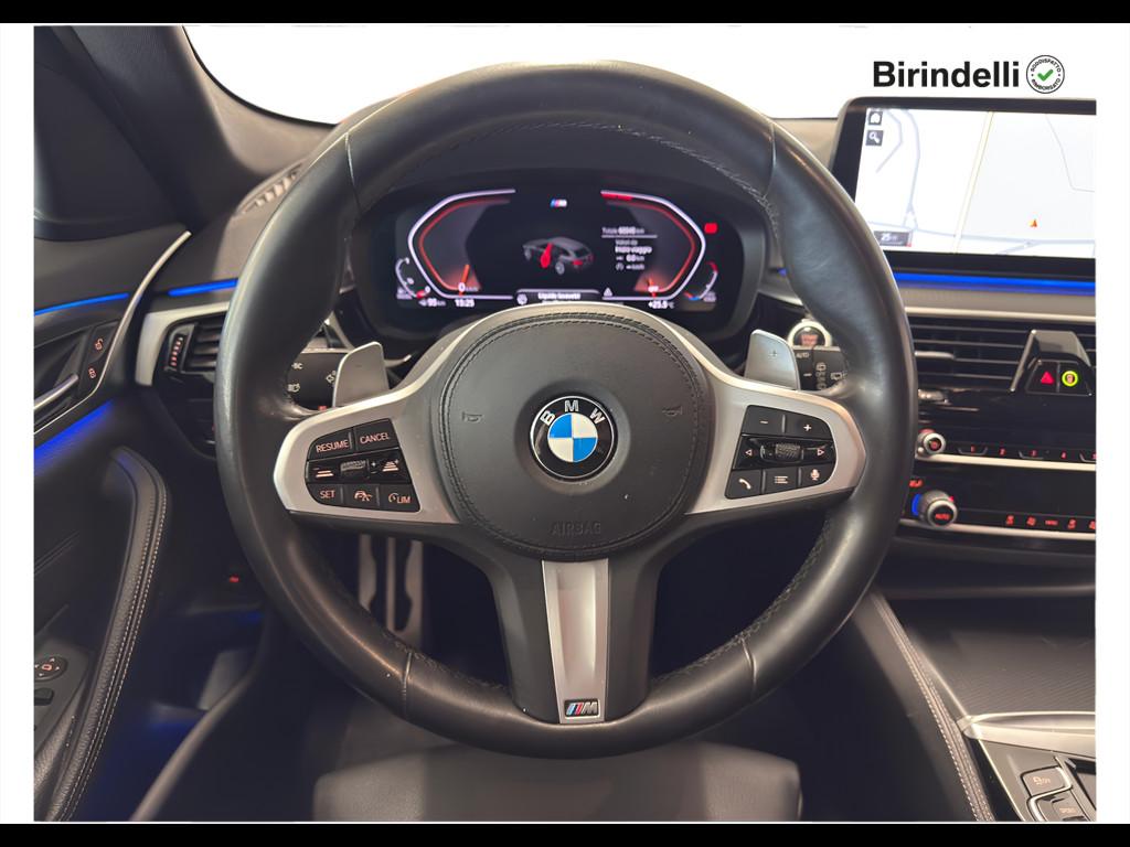 BMW Serie 5(G30/31/F90) - 520d 48V xDrive Touring Msport