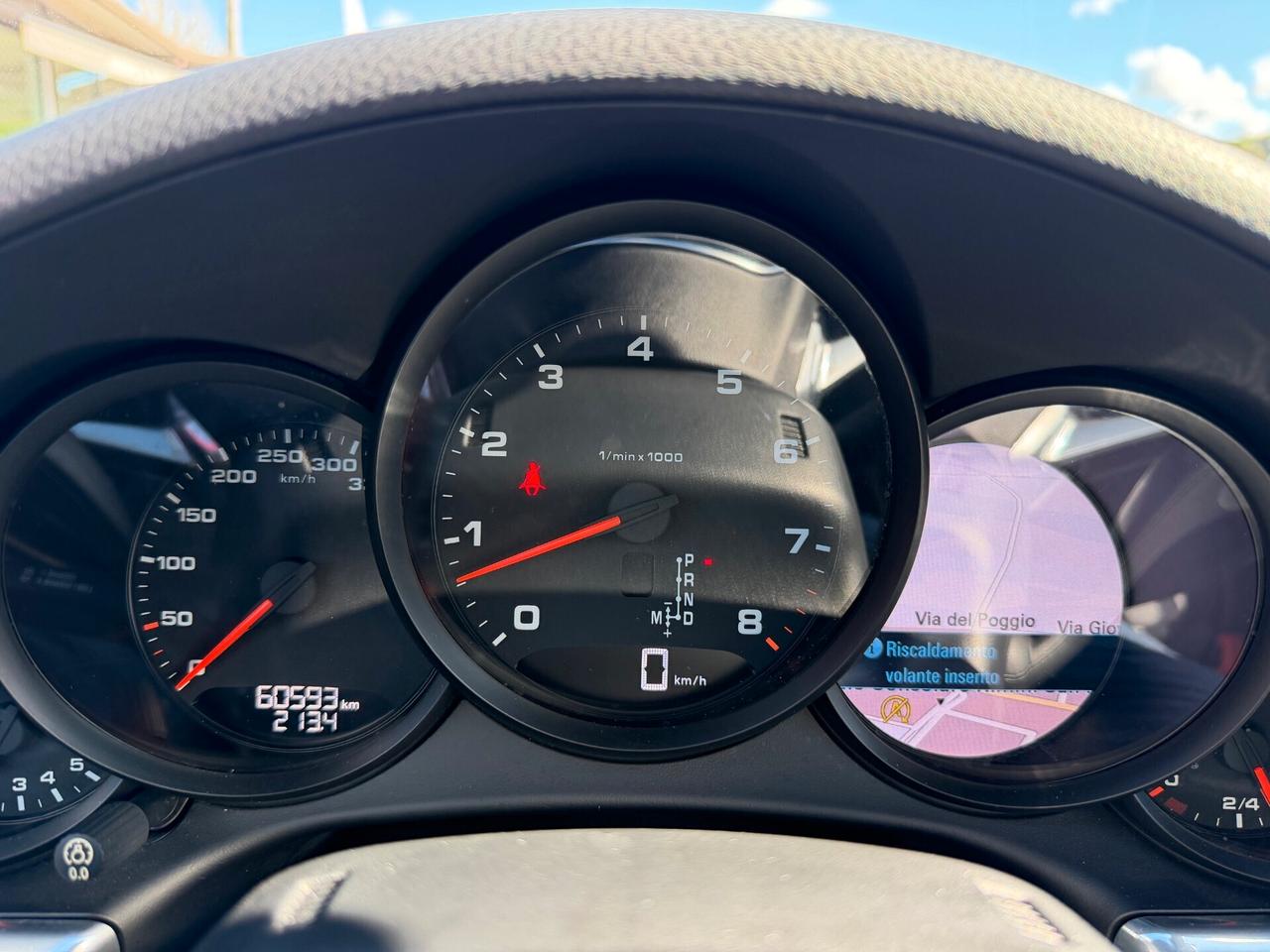 Porsche 911 3.0 Carrera 4 Coupé/TETTO/PELLE/NAVI/SCARICO