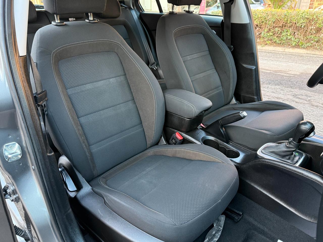 Fiat Tipo 1.6 MJT DCT SW Lounge NAVI LED - 2020