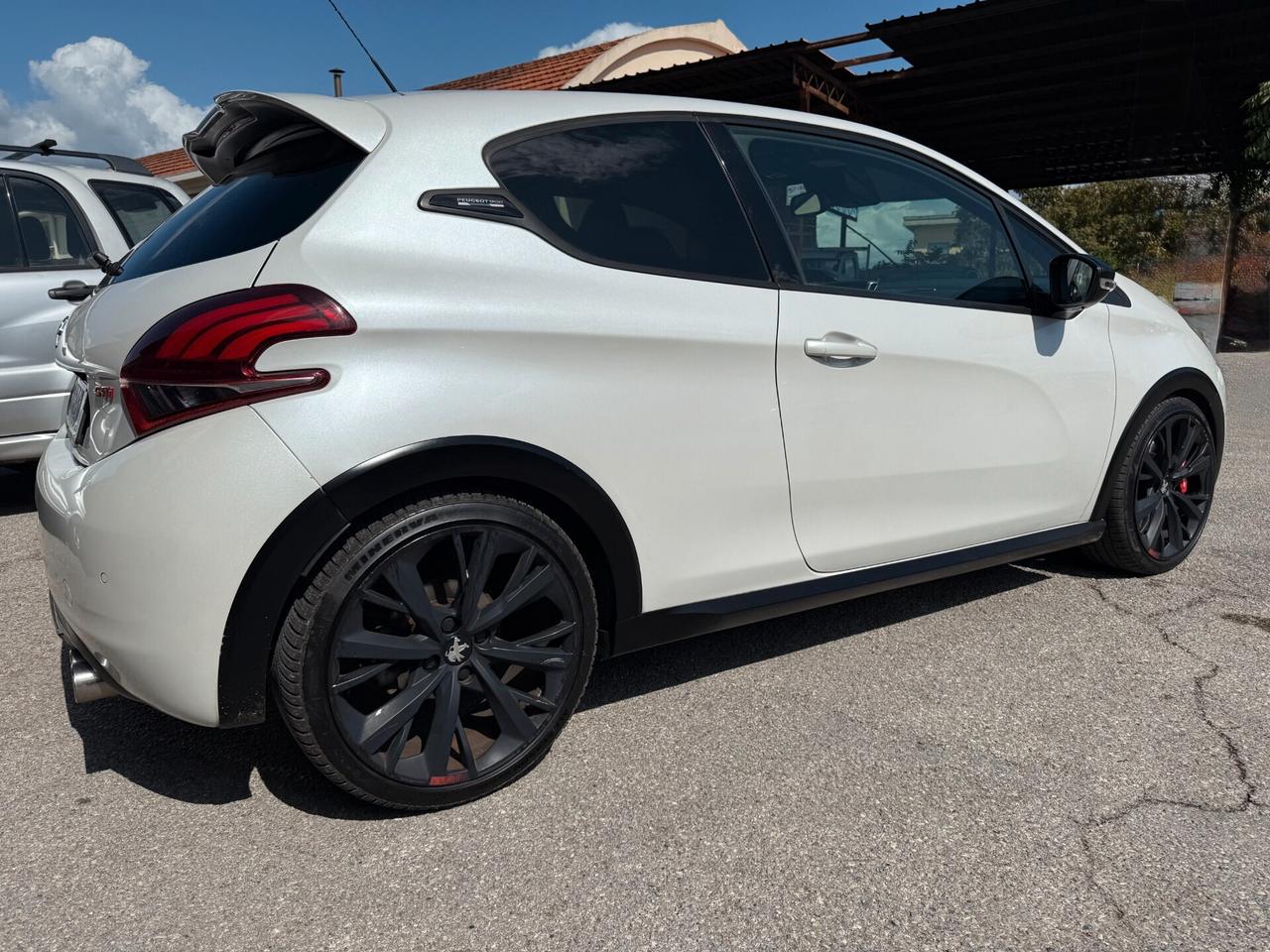 Peugeot 208 THP S&S 3 porte GTi by PS