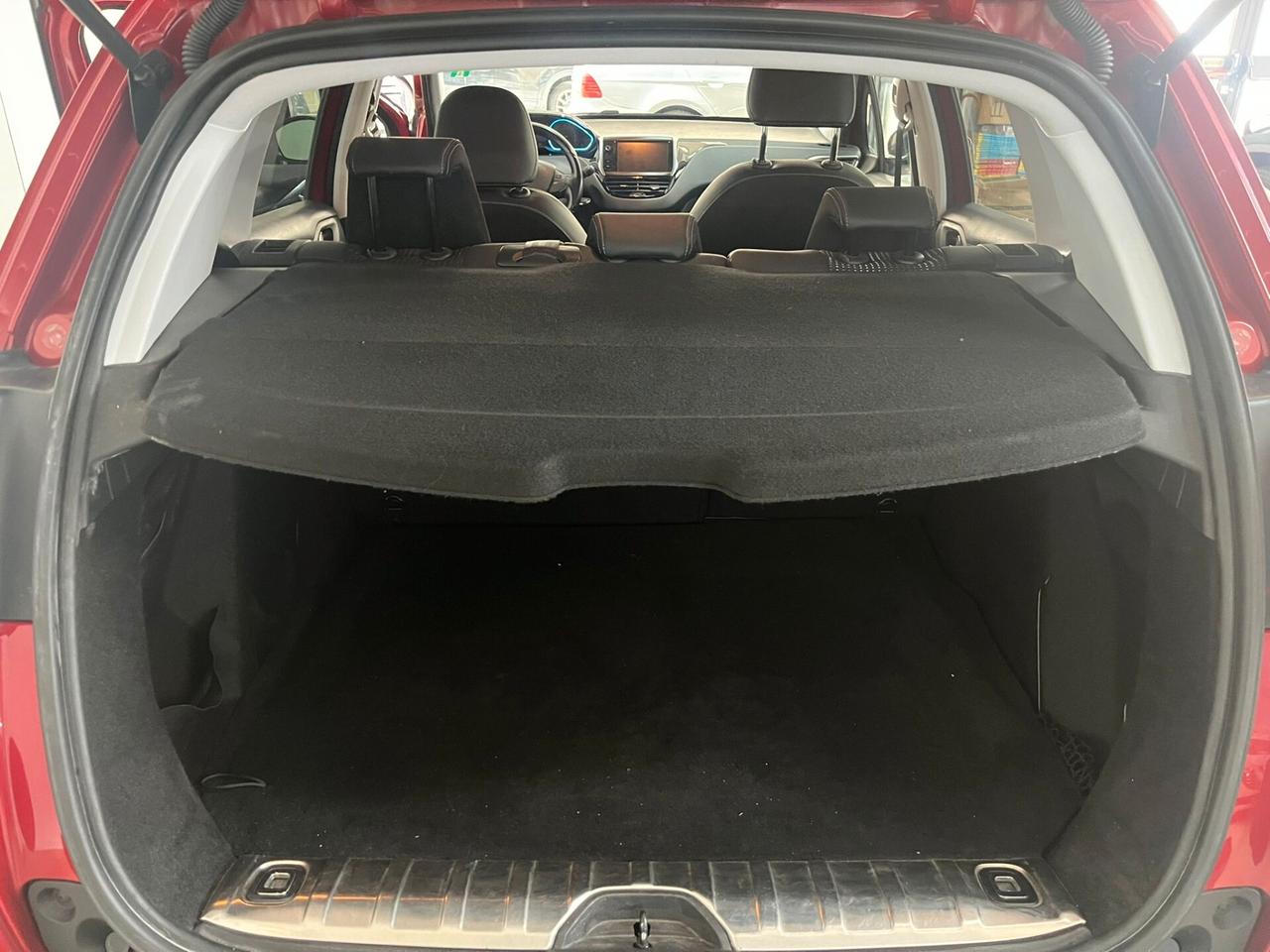 Peugeot 2008 1.6HDi - PERFETTA - 12\2016