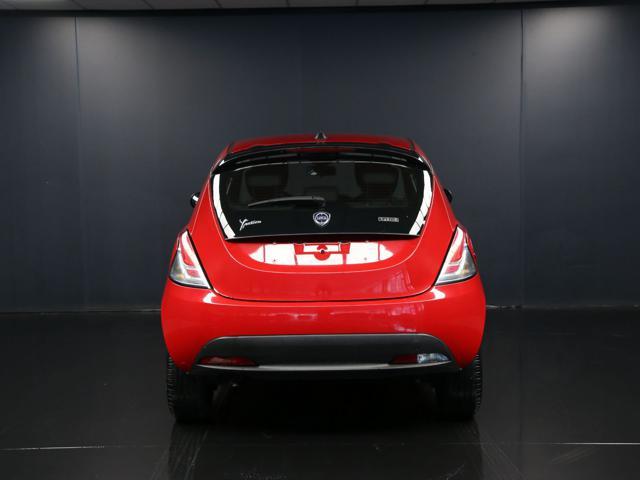 LANCIA Ypsilon 1.0 FireFly 5 porte S&S Hybrid Silver Plus