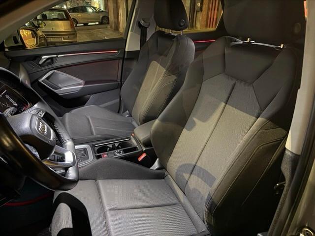 Audi Q3 SPB 35 TDI quattro S tronic Business Plus