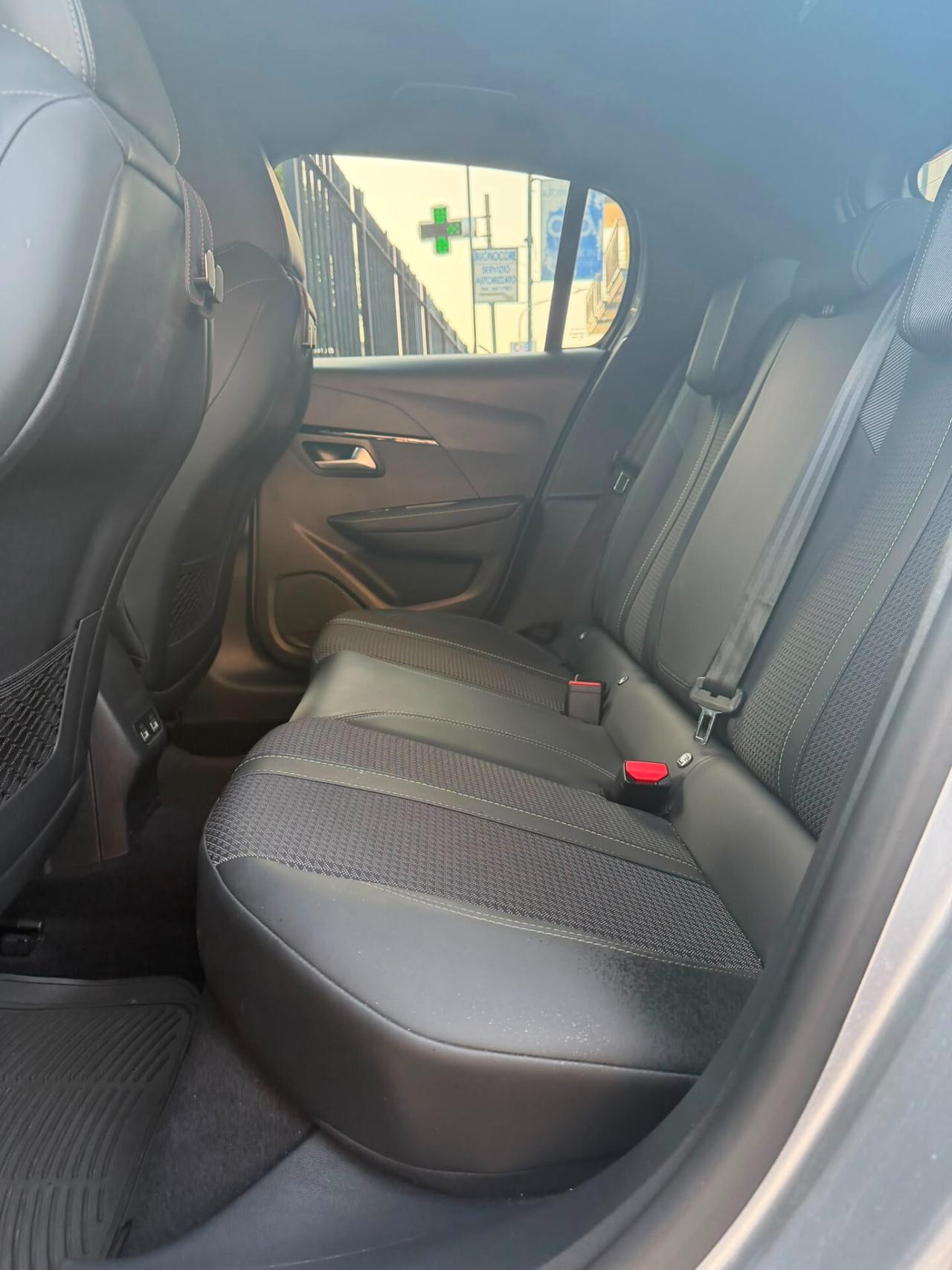 Peugeot 208 PureTech 100 Stop&Start 5 porte GT Line
