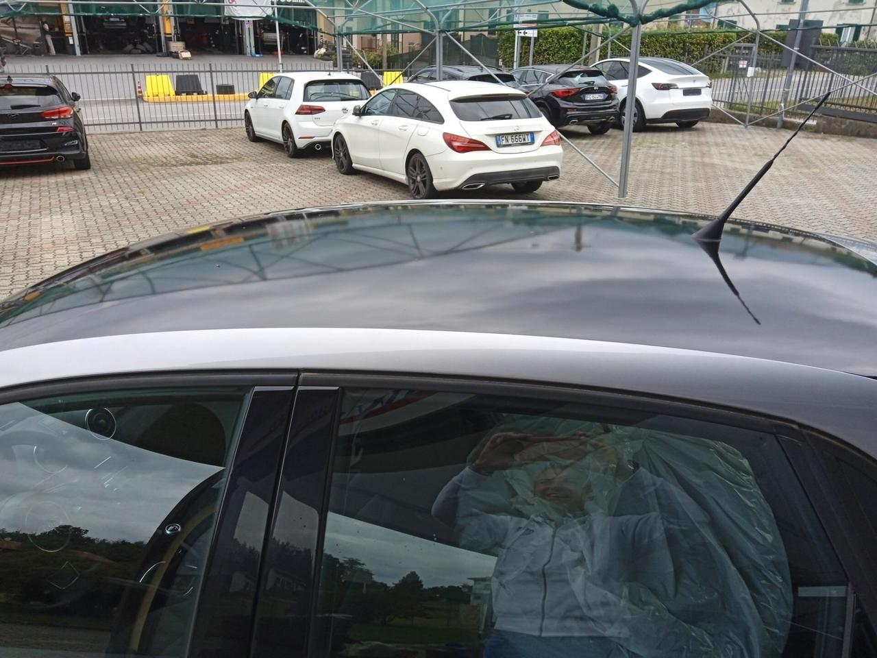 Audi A1 ULTRA DESIGN SENS PARK POSTERIORI VOLANTE MULTIFUNZIONI SEDILI RISCALDATI PER NEO PATENTATI