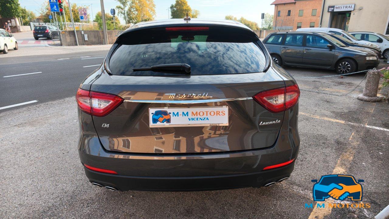 Maserati Levante 3.0 V6 Granlusso 250cv auto