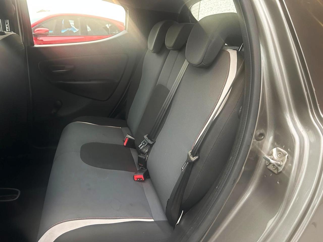 Lancia Ypsilon 1.2 69 CV 5 porte GPL Ecochic Elefantino