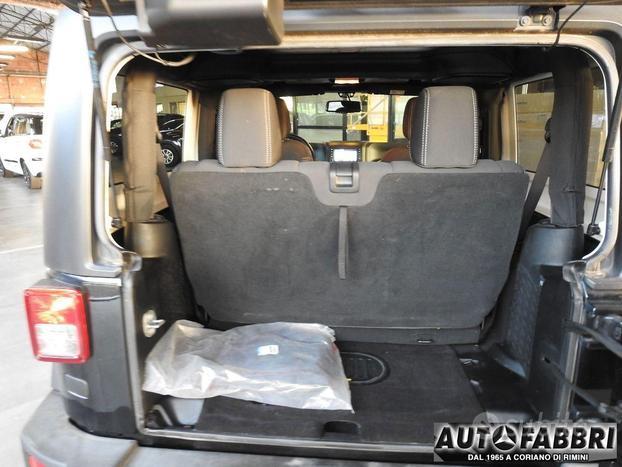 JEEP - Wrangler - Unlimited 2.8 CRD Sahara AUT-