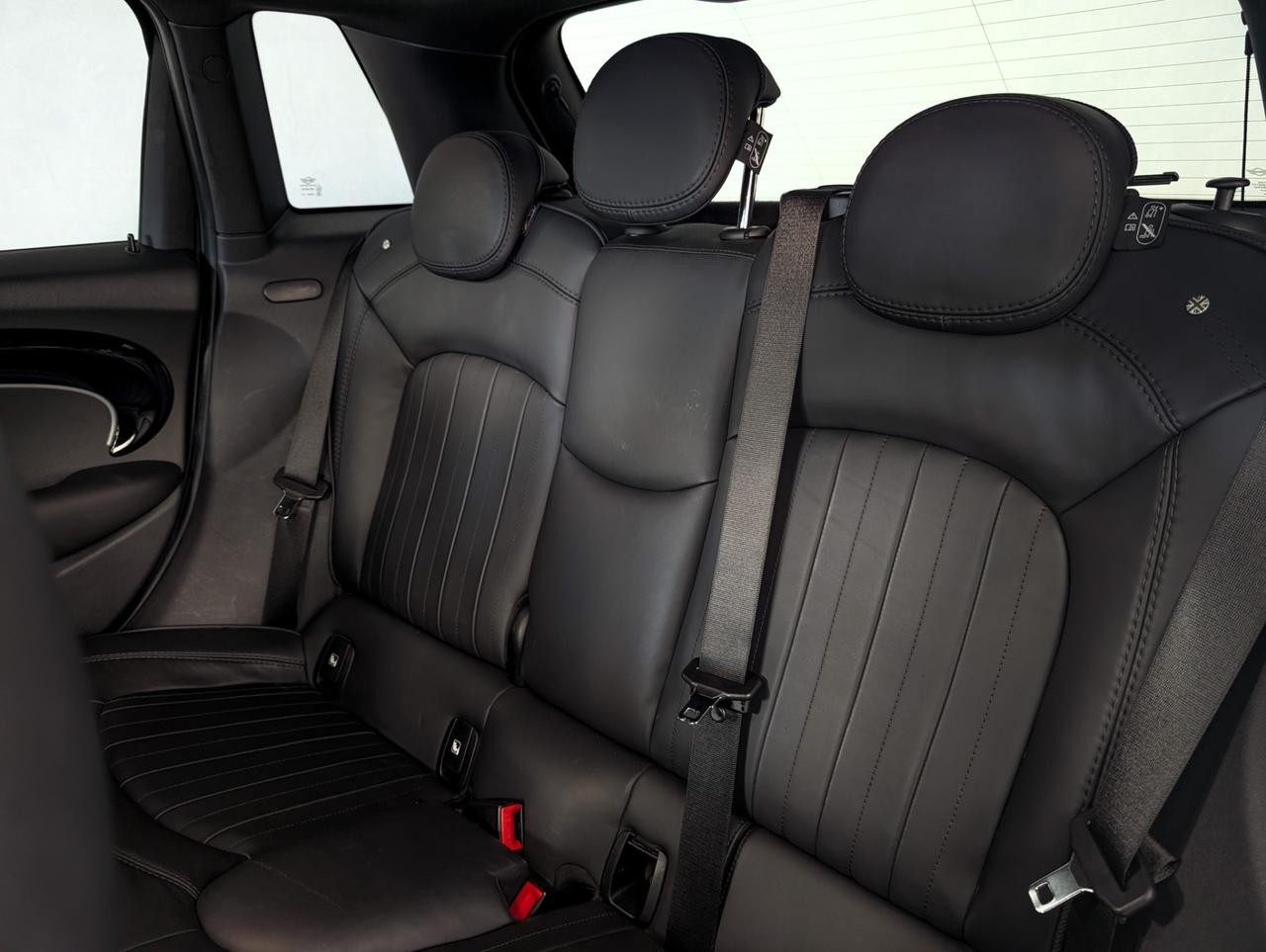 Mini Cooper 1.5 Automatic Cooper Yours