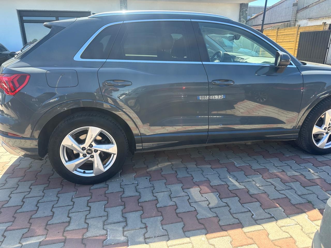 Audi Q3 35 TDI S tronic Business Advanced