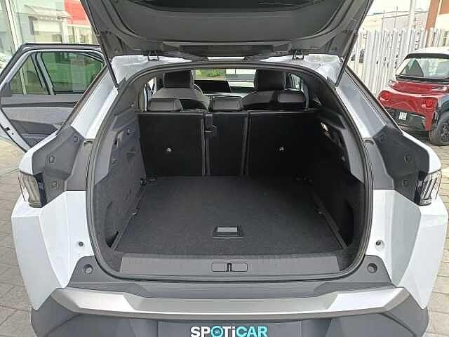 Peugeot 3008 Elettrica 210cv ALLURE KM ZERO