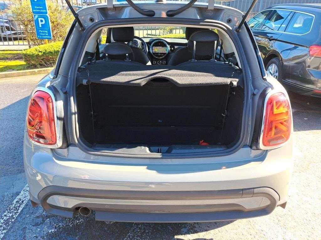 MINI ONE 1.5 102CV 6M. BUSINESS ( FARI LED - CRUISE - NAVI - SENSORI POST. )