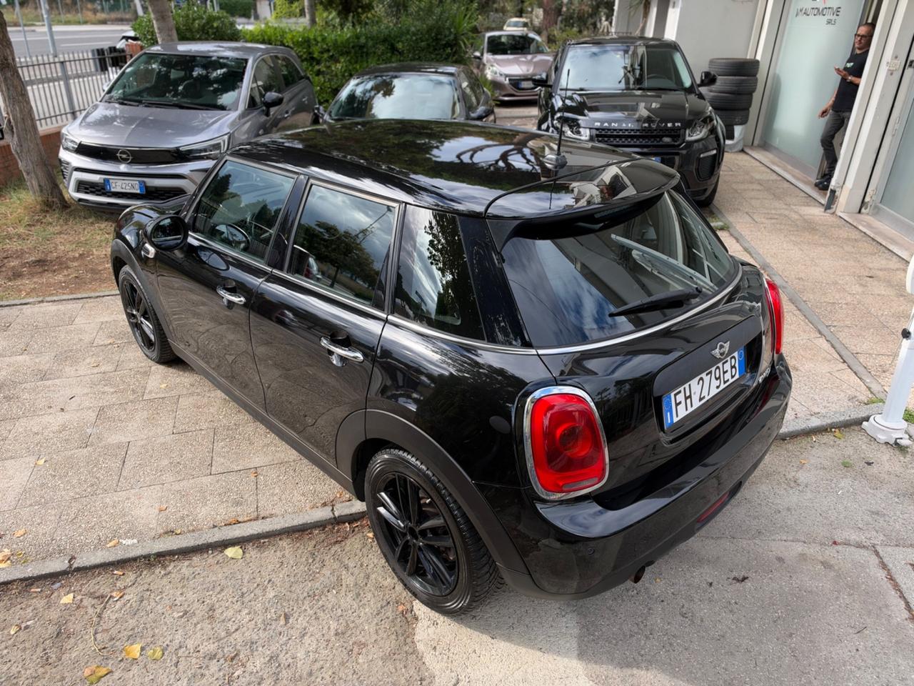 Mini 1.5 One D Hype 5 porte Neopatentati