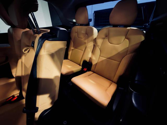 VOLVO XC90 D5 AWD Geartronic 7 posti Inscription
