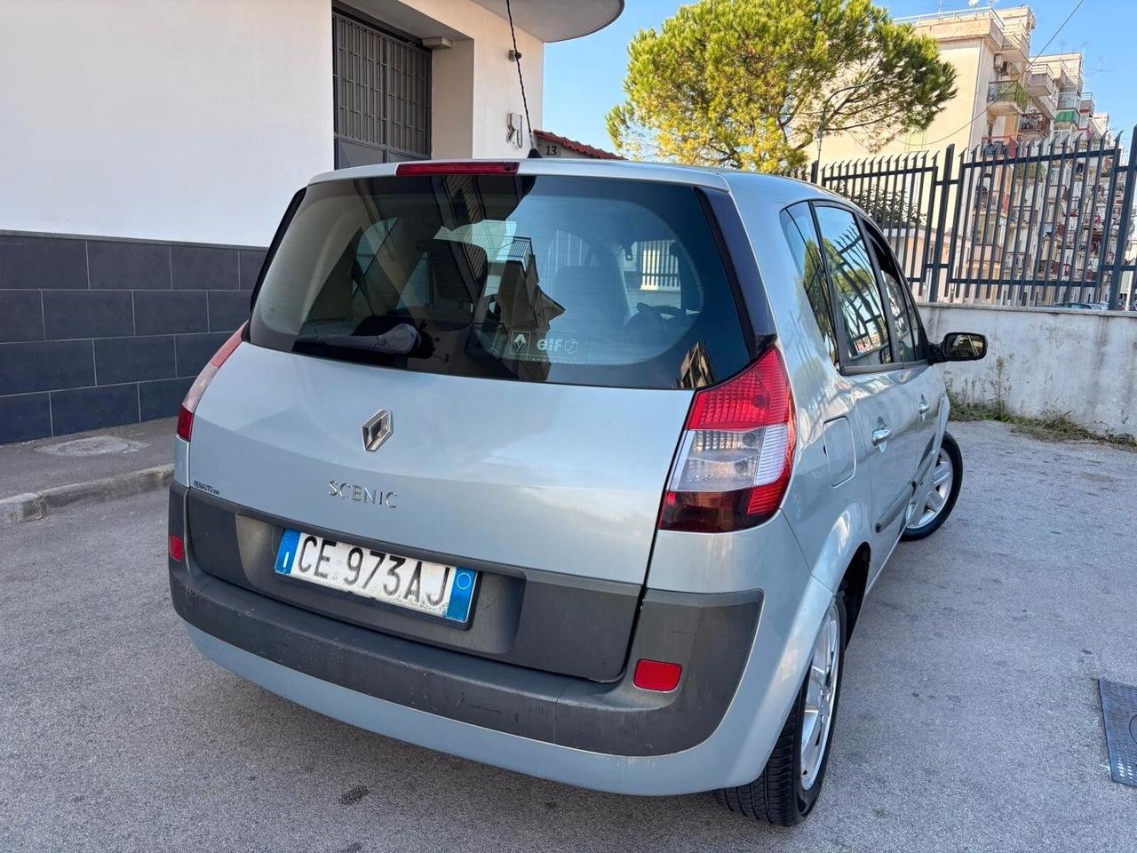 Renault Scenic 1.6 16V LUXE DYNAMIQUE