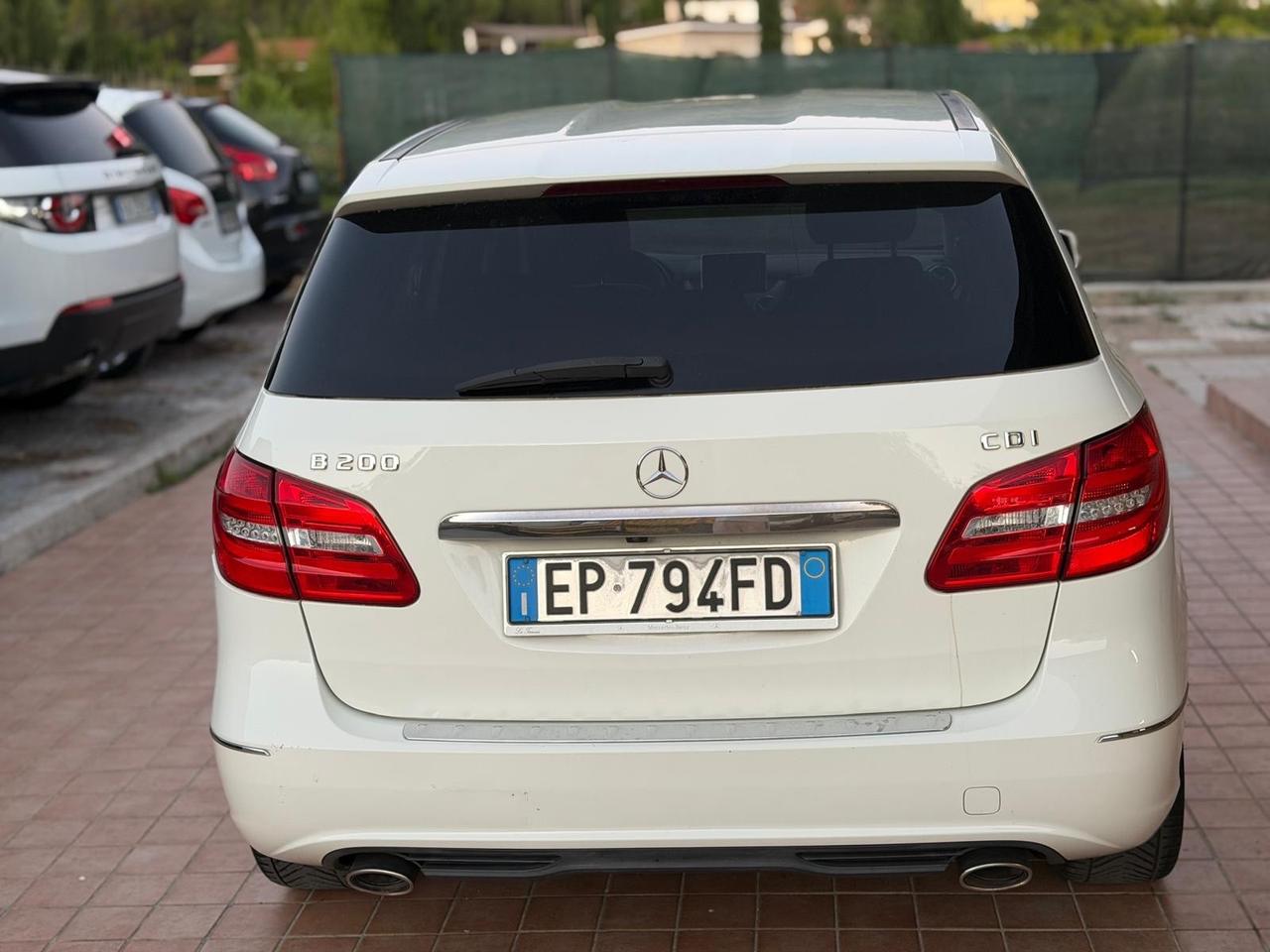 Mercedes-benz B 200 CDI BlueEFFICIENCY Executive