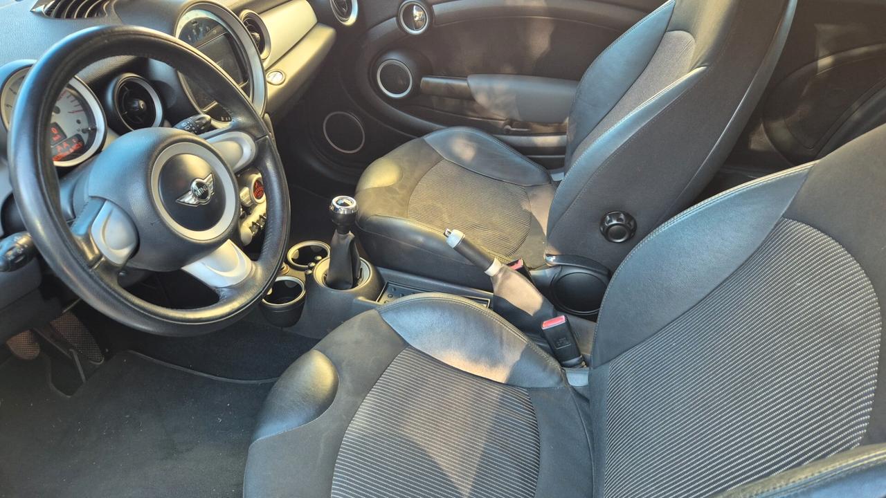 Mini 1.6 16V Cooper D