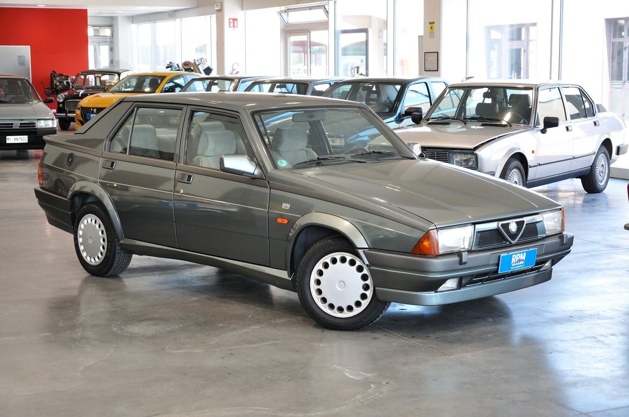Alfa Romeo 75 2.0i TS 1a serie ASI CRS quadro arancio