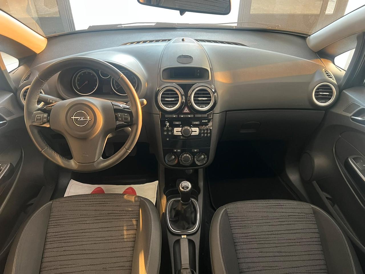 Opel Corsa 1.2 5 porte Edition