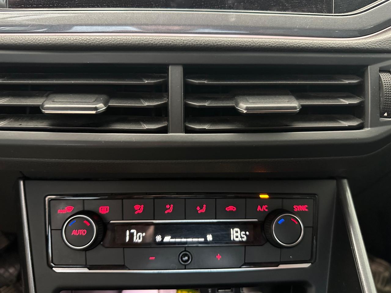 Volkswagen Polo 1.6 TDI 5p. R-Line Cv95