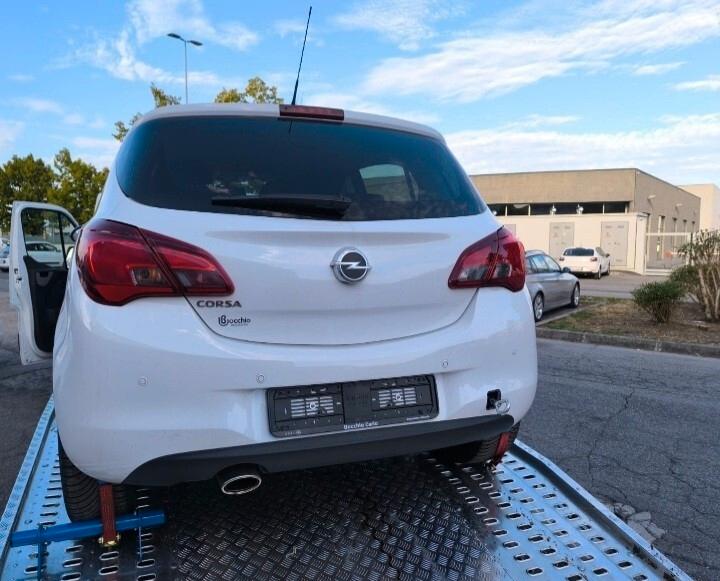 Opel Corsa 1.4 90CV GPL Tech 5 porte Cosmo